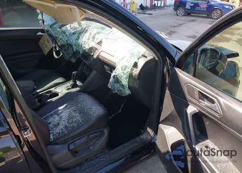 2020 Volkswagen Tiguan 2.0T Se/2.0T Se R-Line Black/2.0T Sel from USA, damaged, VIN 3VV3B7AX7LM035567